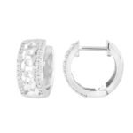 MEN'S EARRING 1/5 CT ROUND DIAMOND 10K WHITE GOLD
